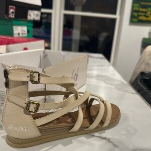 Vegan Cloud Dye Cut Shoes